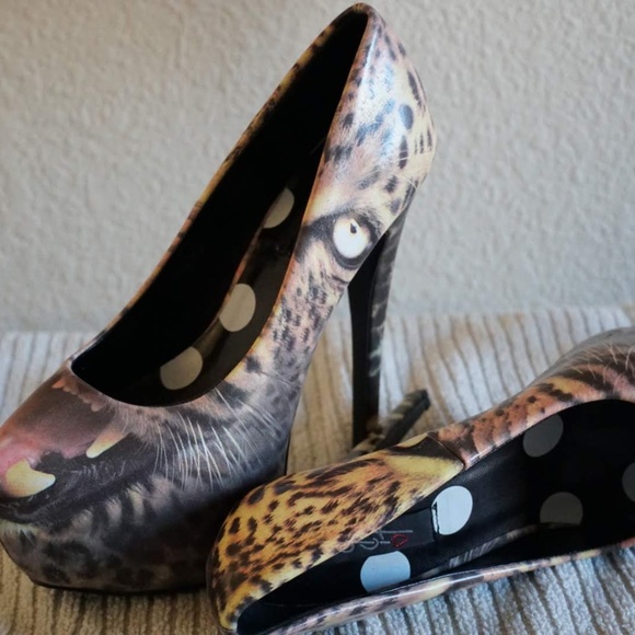 Iron Fist Black Leopard Face Print Heels - Picture 4 of 6